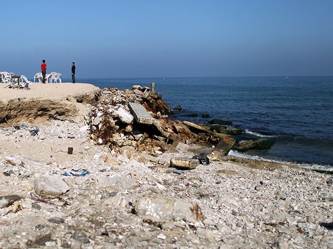 A partial view of the coast near the port of Gaza City, on March 30, 2011. Israel is studying plans to create an artificial island along the Gaza Strip with sea and air ports to be controlled by the Palestinian Authority. The project, under development for three months by Transport Minister Yaakov Katz proposes building a man-made island four kilometres (2.5 miles) long and two kilometres (1.2 miles) wide linked to Gaza by a four-kilometre bridge, Israel's Channel 2 television reported.