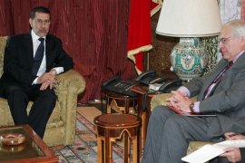 SEN05 - Rabat, -, MOROCCO : UN envoy for Western Sahara Christopher Ross (R) meets with Moroccan Foreign Minister Saad Eddine Othmani in Rabat on October 29, 2012. Morocco's King Mohammed VI also received Ross, who was spurned by the kingdom in May, and said that Rabat was committed to finding a solution to the conflict over the disputed region of Western Sahara "as part of Morocco's proposal for general autonomy," according to the news agency MAP. AFP PHOTO/STR