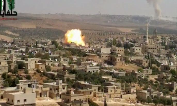 الجيش السوري الحر يسقط مروحية للنظام في معرة النعمان