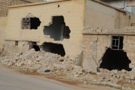 بيوت مدمرة في تفتناز إحدى بلدات ريف إدلب