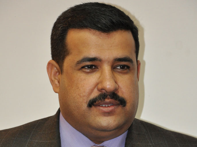 ‪محمد السامرائي: البنك تعرض لمحاولات ربطه بالسلطة التنفيذية (‬ الجزيرة نت)