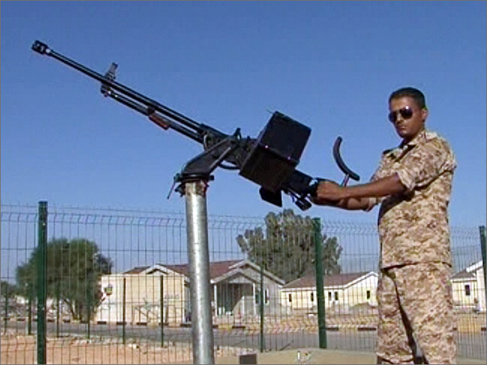 بعض الخبراء يقولون إن معالجات الدولة الخاطئة تفاقم الملف الليبي (الجزيرة-أرشيف)