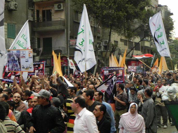 جانب من مظاهرات التحرير المعارضة لقرارات الرئيس المصري