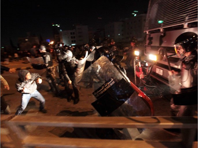 من مواجهات بين الدرك ومتظاهرين وسط عمان - الاسبوع الماضي ارشيف.jpg