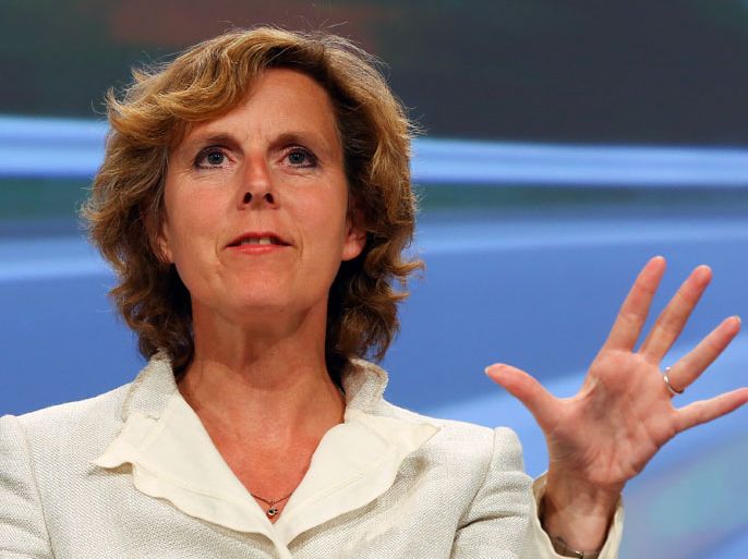 epa03303561 European Climate Action Commissioner Connie Hedegaard during a press conference on the proposal to reach the 2020 Emissions Targets for Cars and Vans, at the European Commission headquarters in Brussels, Belgium, 11 July 2012. The European Commission published plans to reduce the amount of carbon dioxide cars and vans can emit, in the latest step towards slashing fuel costs and cutting greenhouse gas emissions. According to the EU's proposals, by 2020, the average new car will not emit more than 95 grams of CO2 per kilometre, a drop of 27 per cent on a mandatory target of 130g/km in 2015, while the target for vans in 2020 will be set at 147g CO2/km. EPA/JULIEN WARNAND