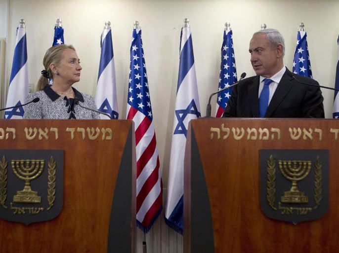 Israel's Prime Minister Benjamin Netanyahu and U.S. Secretary of State Hillary Clinton deliver joint statements in Jerusalem November 20, 2012. The United States signalled on Tuesday that a Gaza truce could take days to achieve after Hamas, the Palestinian enclave's ruling Islamist militants, backed away from an assurance that it and Israel would stop exchanging fire within hours