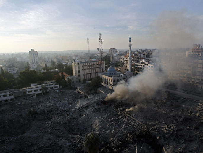 المساجد والمقابر لم تسلم من الاعتداءات الإسرائيلية خلال عدوانها على غزة(الفرنسية)