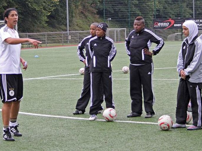 "اكتشفي كرة القدم" ـ مشروع ألماني لدعم المرأة العربية