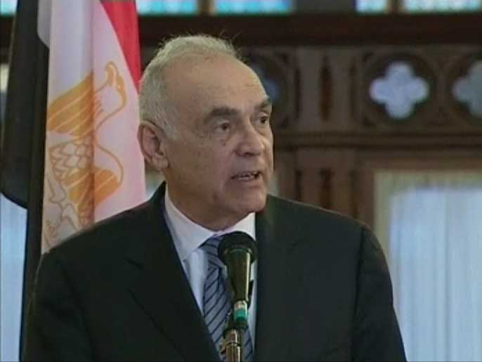 ‪محمد كامل عمرو جدد إصرار مصر على إتمام المصالحة الفلسطينية‬ (الجزيرة)