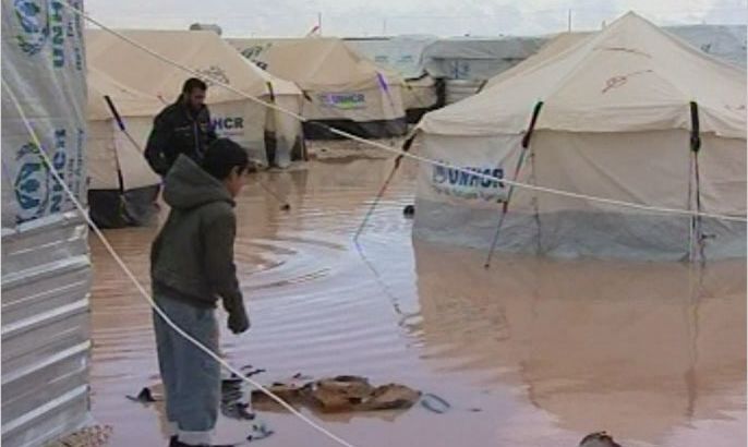 تواصل معاناة اللاجئين السوريين في مخيم الزعتري