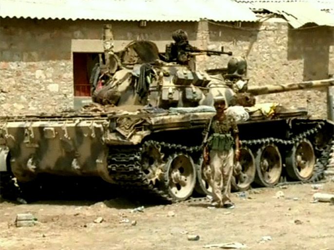 الجيش اليمني يستعد لشن حملة ضد تنظيم القاعدة