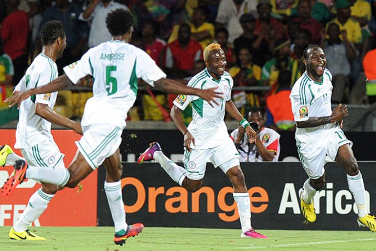 Nigeria midfielder Victor Moses (R) celebrates after scoring against Ethiopia on January 29, 2013 during a 2013 African Cup of Nations Group C football match at the Royal Bafokeng stadium in Rustenburg. AFP PHOTO / ALEXANDER JOE