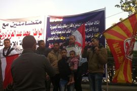 وقفة احتجاجية أمام سفارة الإمارات بالقاهرة اعتراضا على اعتقال مصريين بالإمارات