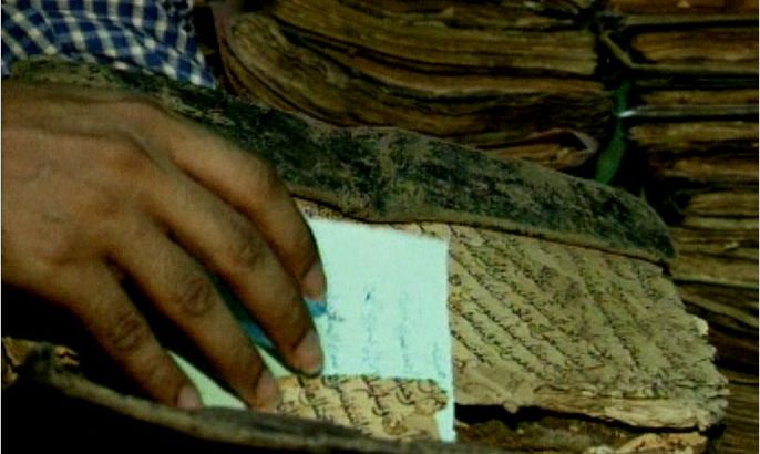 الإسلاميون يحرقون المخطوطات التاريخية بتمبكتو