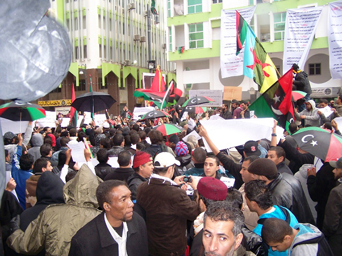 ‪من مظاهرات تصحيح المسار في وقت سابق ببنغازي‬ (الجزيرة نت-أرشيف)