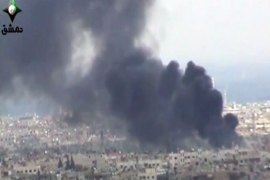 استمرار المعارك بين الجيشين الحر والنظامي قرب دمشق