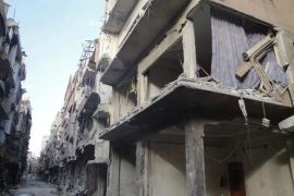الخراب والدمار يعم مخيم اليرموك بدمشق