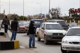التكتل الفدرالي الليبي انسحب من المظاهرات خشية الانفلات الأمني ( الجزيرة نت)