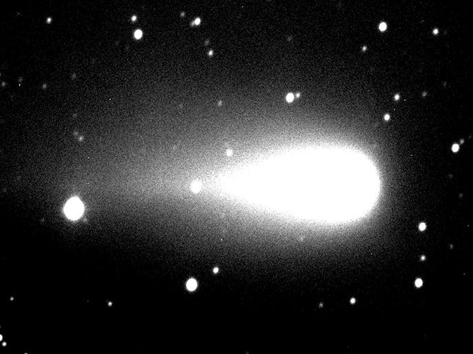 An image taken on 04 July 2000 by the 182-centimeter Copernicus telescope and released on Monday, 24 July 2000, by the Asiago Astronomic Observatory of the University of Padova shows the comet "Linear 1999 S4" which on 23 July 2000 reached its greatest luminosity and the shortest distance to Earth of about 56 million kilometers