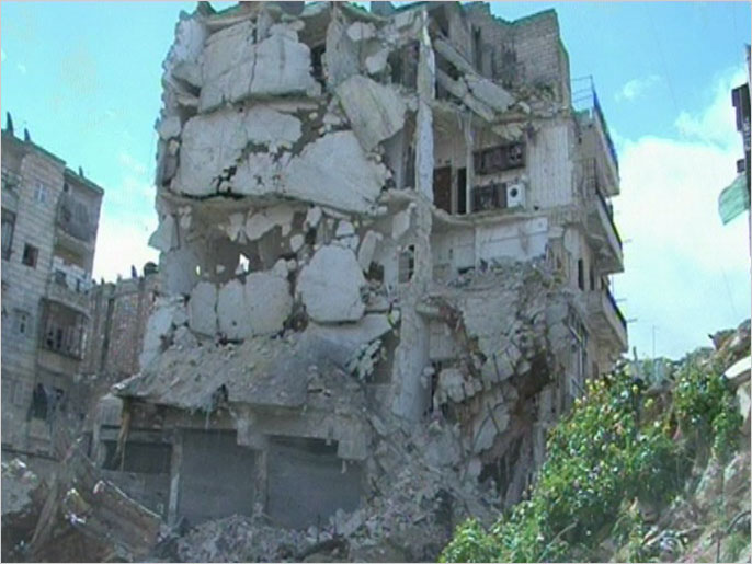 ‪جانب من الدمار المنتشر في حلب‬ (الجزيرة)