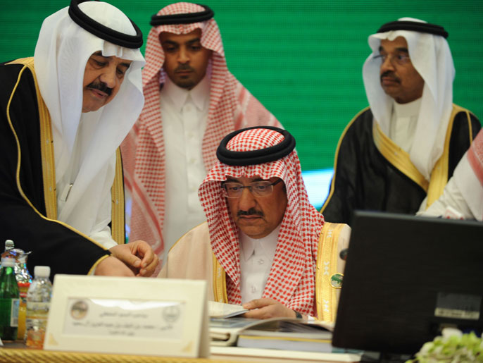 الأمير محمد بن نايف رئيس شرفي لمجلس وزراء الداخلية العرب خلفا للراحل والده (الفرنسية)