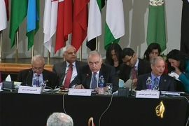 مؤتمر صحفي في مقر جامعة الدول العربية عقب الاجتماع الوزاري الذي تناول المسألة السورية