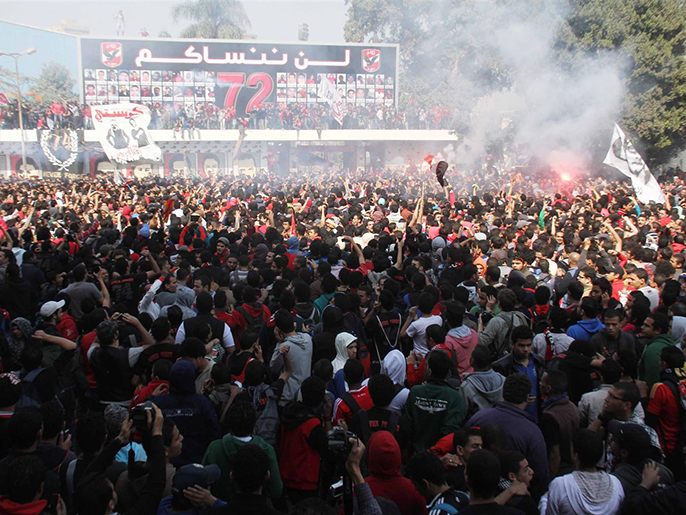 ألتراس الأهلي نظموا احتجاجات ضد المجلس العسكري (الجزيرة)