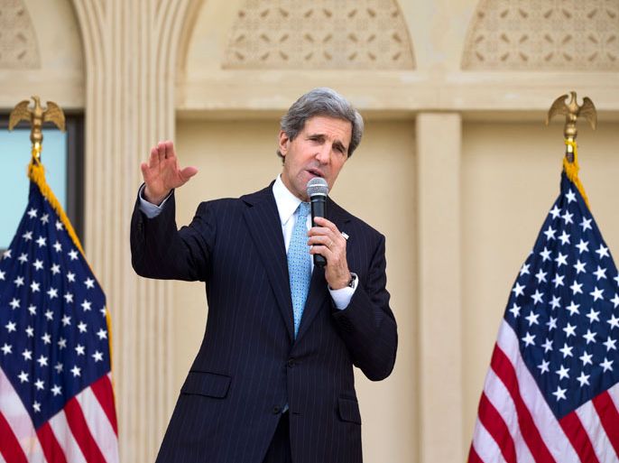 U.S. Secretary of State John Kerry speaks to U.S. embassy staff in Doha, March 6, 2013. REUTERS/Jacquelyn Martin/Pool (QATAR - Tags: POLITICS)