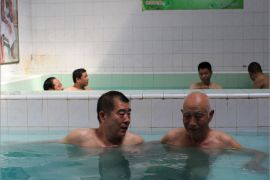 حمام شوانغ سينغ معظم زبائنه من كبار السن