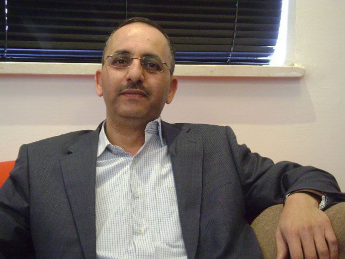 الخيطان تحدث عن توجه لتقليص تدفق اللاجئين السوريين للأردن (الجزيرة نت)