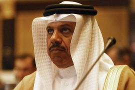 epa03501112 Secretary general of the Gulf Cooperation Council Abdullatif bin Rashid Al-Zayani (R) attends the the 8th Manama Dialogue security conference in Manama, Bahrain,