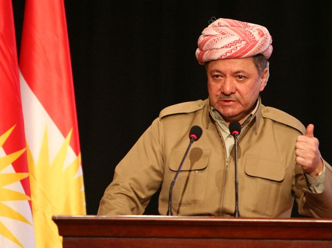 epa03146147 Kurdistan Region president Massoud Barzani delivers a speech during the second conference of the Kurdistan Democratic Youth Union to mark the 21st anniversary of Kurdistan Uprising in Erbil, north of Iraq, 15 March 2012. Iraq witnessed in 1991 a popular uprising against the former Iraqi regime. EPA/KAMAL AKRAYI