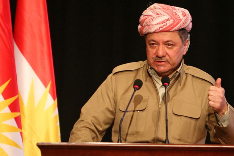 epa03146147 Kurdistan Region president Massoud Barzani delivers a speech during the second conference of the Kurdistan Democratic Youth Union to mark the 21st anniversary of Kurdistan Uprising in Erbil, north of Iraq, 15 March 2012. Iraq witnessed in 1991 a popular uprising against the former Iraqi regime. EPA/KAMAL AKRAYI