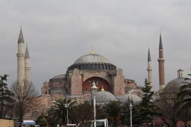 مسجد آيا صوفيا الذي حوله محمد الفاتح من كنيسة الى مسجد عام 1453 - اسطنيول، تركيا تصوير : أحمد الجنابي