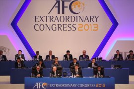 MAS06 - Kuala Lumpur, -, MALAYSIA : (L-R) FIFA Vice President Prince Ali bin Al Hussein from Jordan, FIFA President Joseph Blatter, Asian Football Confederation (AFC) Acting President Zhang Jilong and AFC General Secretary Alex Soosay during the AFC Extraordinary Congress 2013 in Kuala Lumpur on May 2, 2013. Bahrain royal Sheikh Salman bin Ebrahim Al Khalifa became scandal-hit Asian football's new leader with a crushing election win following a campaign filled with intrigue and controversy. AFP PHOTO / KAMARUL AKHIR