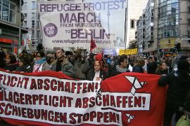 مظاهرة ببرلين لتحسين أوضاع اللاجئين . الجزيرة نت