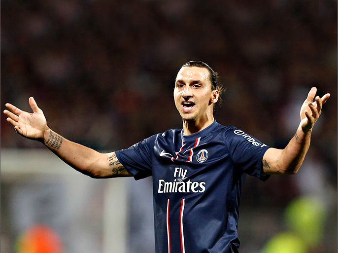 epa03698021 Zlatan Ibrahimovic of Paris Saint Germain reacts during the Ligue 1 soccer match between Olympique Lyon and PSG at the Stade Gerland, in Lyon, France, 12 May 2013. EPA/GUILLAUME HORCAJUELO