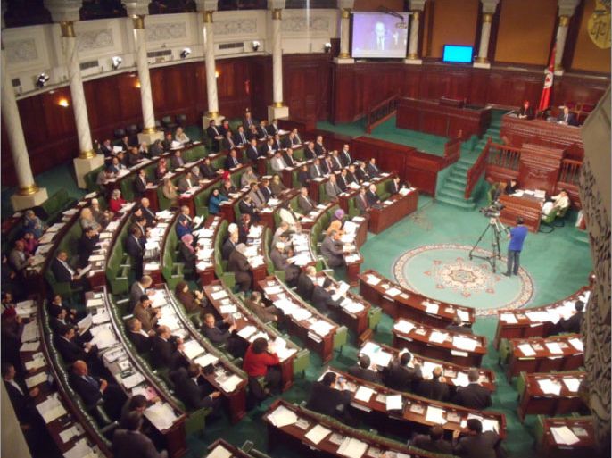 جدل محتدم داخل المجلس التأسيسي التونسي بشأن مشروع الدستور