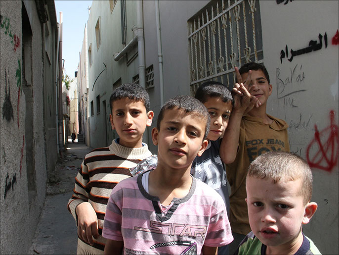 المستقبل المجهول يقلق اللاجئين الفلسطينيين (الجزيرة نت)