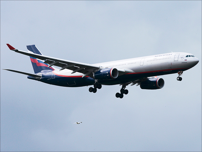 الطائرة التي يعتقد أنها كانت تقل سنودن قبيل هبوطها في موسكو (رويترز)