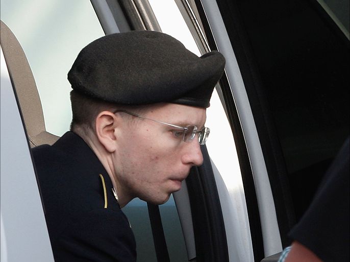 U.S. Army Private First Class Bradley Manning arrives for the start of the sixth week of his court martial trial at Fort Meade, Maryland, July 8, 2013. For weeks, Manning has been portrayed as an arrogant loner and a traitor who damaged U.S. security and put countless lives at risk by providing hundreds of thousands of secret files to WikiLeaks. Now, as his lawyers prepare to kick off their case, they will seek to convince the judge deciding the trial that Manning has been miscast by prosecutors. They are likely to argue, said legal experts, that he is a naive, well-intentioned 25-year-old who wanted to alert Americans to the reality of wars in Afghanistan and Iraq. REUTERS/Jonathan Ernst (UNITED STATES - Tags: MILITARY CRIME LAW)