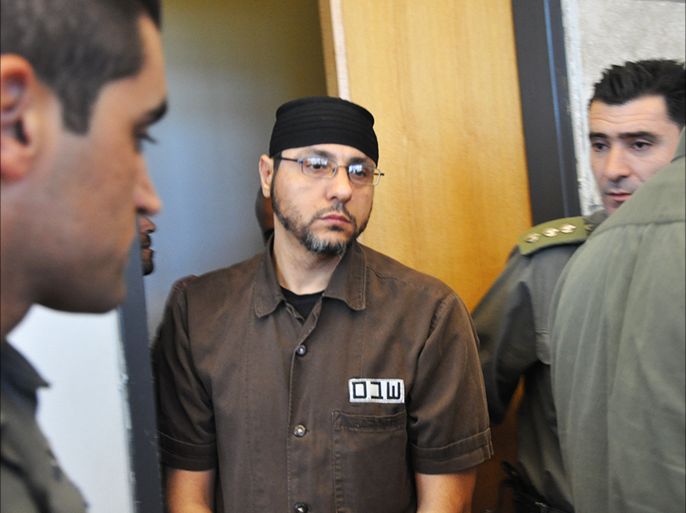 الأسير عبد الله البرغوثي في محكمة إسرائيلية خلال 2011:"