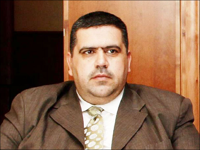 ‪علي: الحكومة العراقية اضطرت إلى إيجاد عناصر جذب للمستثمرين‬ (الجزيرة)