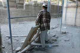 يبدي العمال السوريون استعدادا للعمل بأجور أقل من الأردنيين.