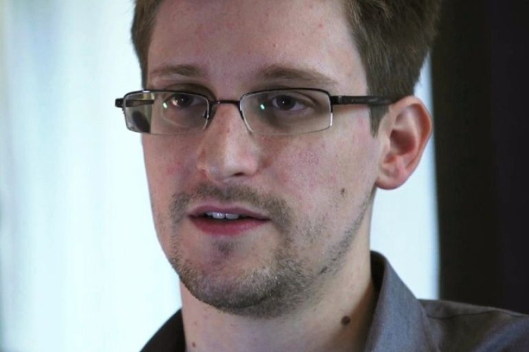 NSA whistleblower Edward Snowden, an analyst with a U.S. defence contractor, is seen in this still image taken from video during an interview by The Guardian in his hotel room in Hong Kong June 6, 2013. Snowden, who is wanted in the United States on espionage charges, has requested temporary asylum in Russia, a Russian lawyer told Reuters on July 16, 2013. Picture taken June 6, 2013.