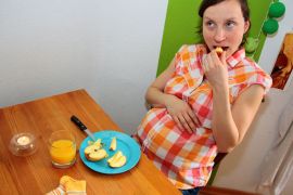 التغذية المتوازنة تغني الحامل عن الكثير من المكملات الغذائية
