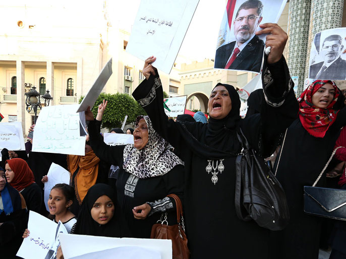 ‪العشرات تظاهروا في طرابلس‬ (الفرنسية)