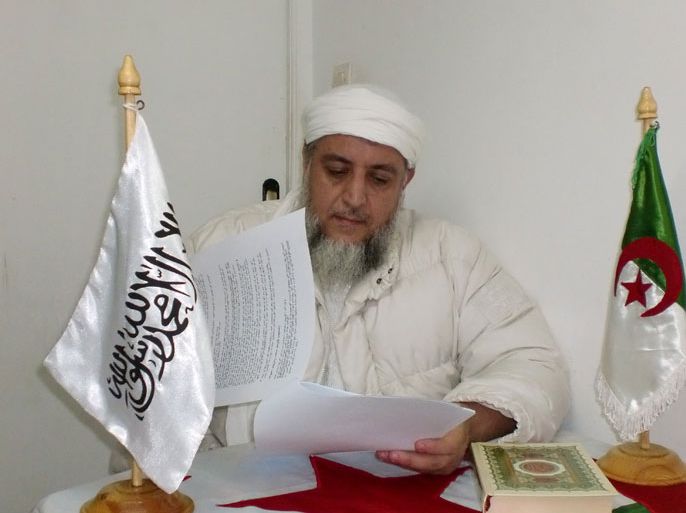 عبد الفتاح حماداش زعيم جبهة الصحوة الحرة السلفية بالجزائر