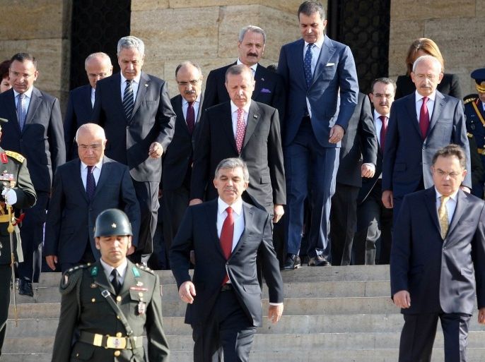 Turkish President Abudllah Gul (Front), Speaker of the Parliament of Turkey Cemil Cicek (2nd L), Turkish PM Recep Tayyip Erdogan (2n R), main opposition leader Kemal Kilicdaroglu (R) and the ministers attend a ceremony at Ataturk Mausoleum on August 30, 2013 in Ankara. Turkey today celebrates the 91st anniversary of Victory Day with ceremonies held at Ataturk's Mausoleum known as Anitkabir in Ankara, Turkey.