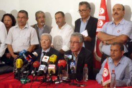 ممثلو جبهة الإنقاذ المعارضة يرفضون مقترح التريوكا ويقررون تصعيد الاحتجاجات